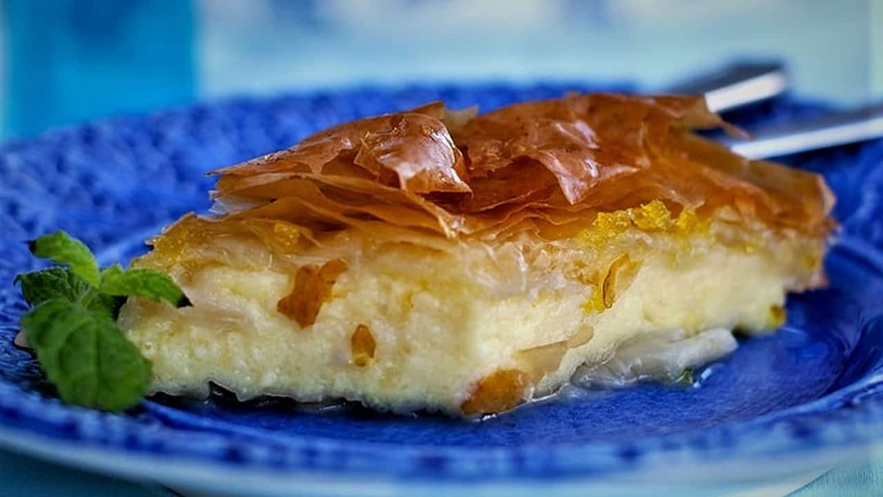 Bougatsa