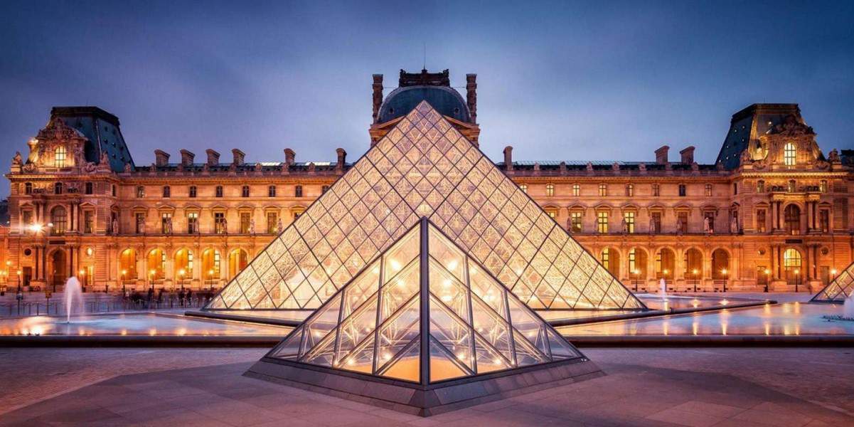 Louvre Museum