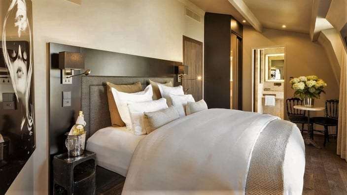 Hotel B Montmartre is most highly-rated bourtique hotel in the 18th arrondissement